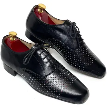 [ 희소 ] sekine 펀칭 디자인 플레인토 25.5 블랙 가죽 신발