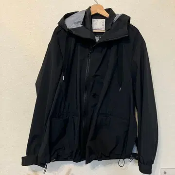 Sacai 23SS Nylon Bonding Hooded Blouson