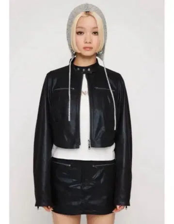 [ 새상품급 ] 라그아젬 셋업 블랙