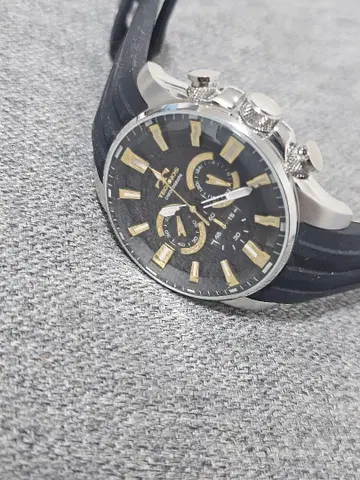 TECHNOS 크로노그래프 손목시계 T8532