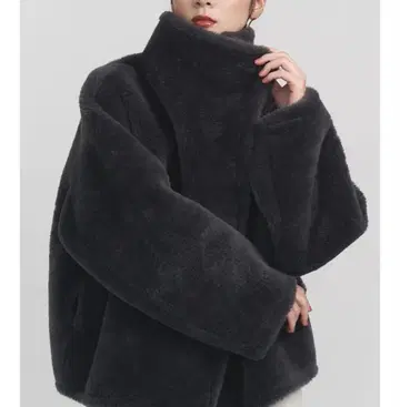 LAGUNAMOON 페이크 무스탕 스탠드 카라 코트 차콜 그레이