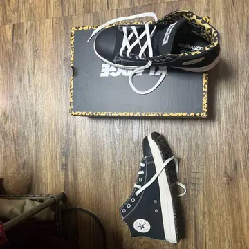 컨버스 올스타 XLARGE 콜라보 상품