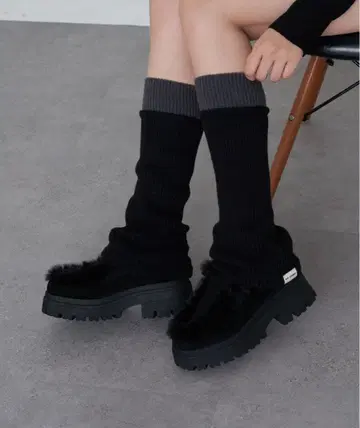 레이 캐신 레그 워머 블랙