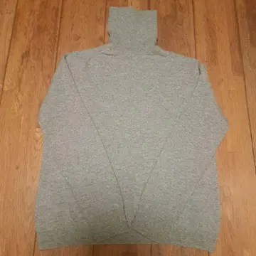 유니클로 UNIQLO 캐시미어 100% 터틀넥 라이트 그레이 XL