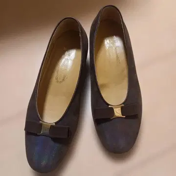 긴자 요시노야 헐크 스바루 리본 포함 펌프스