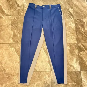 [ 미사용 새상품 ] 네이비와 그레이의 골프 팬츠 사이즈 XL