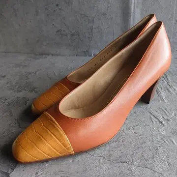 [ BRUNOMAGLI ] (34 1/2) 이탈리아제 스퀘어토 펌프스