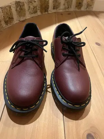 닥터마틴 1461 SR cherry red