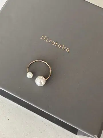 Hirotaka 펄 이어커프