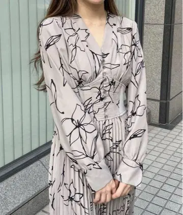 코코딜 라인 플라워 무늬 리브 코르셋 원피스