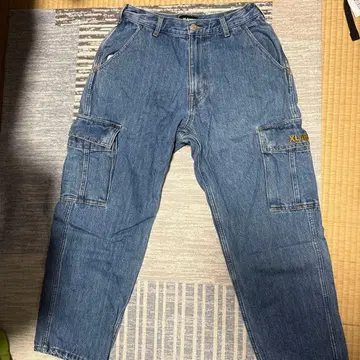 XLARGE 블루 데님 카고 팬츠