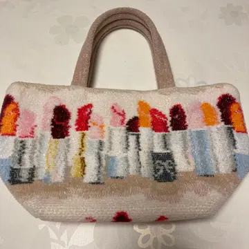 러브러리 바이 페이 루즈 보더 토트백