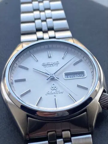 세이코 SEIKO 실버 웨이브 흠집 없는 컨디션 최상 앤티크