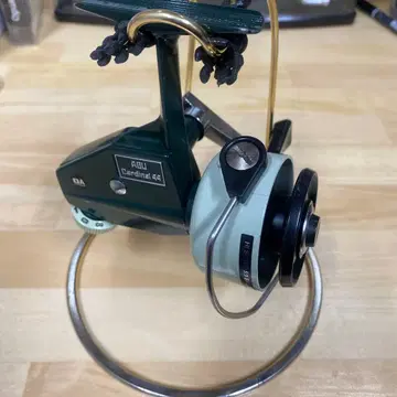 아부 가르시아 카디날44 Cardinal 44 스피닝 릴