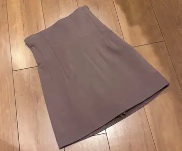 [ michellMacaron ] 허리 라인 슬림 레그 스커트