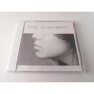 CD [ 걸즈 락밴드 혁명 ] LIFE IS MOMENT