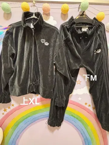 아디다스 벨로아 셋업