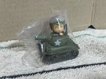 Dr. 슬럼프 아라레짱 밀리터리 코스튬 피규어 갓짱+탱크