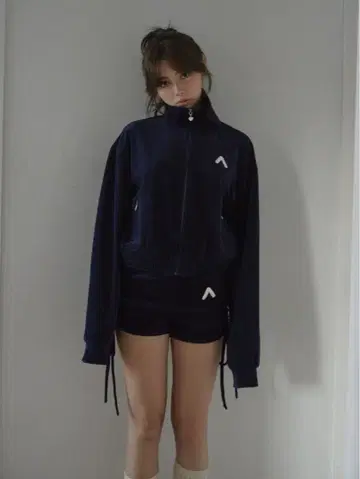 앤드메리 케이티 트랙 저지 세트업