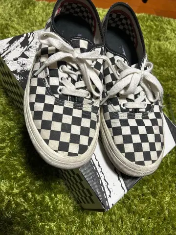 Vans 체커보드 스니커즈