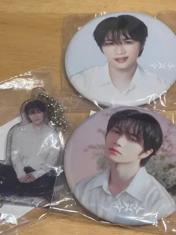 txt 캡슐 토이 봄규 캔뱃지 아크릴 스탠드