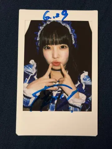 iLiFE! 소라시 카렌 사인 폴라로이드