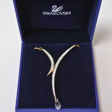 스와로브스키 티어드롭 크리스탈 목걸이