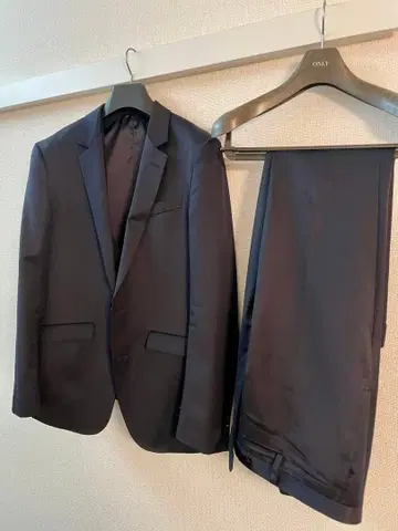 미드나이트 네이비 비즈니스 정장 싱글 브레스