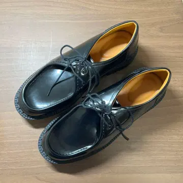 유니클로 레이스업 슈즈