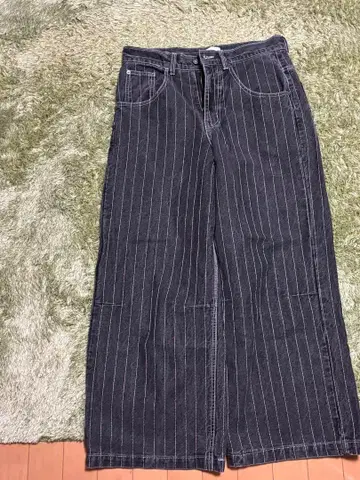 BlessU 스트라이프 와이드 팬츠 블랙