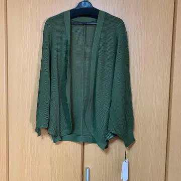 스콧 클럽 계열 올리브 그린 시스루 편직 가디건