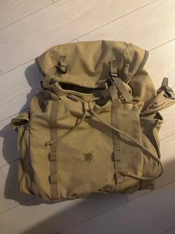 GAP 베이지 캔버스 밀리터리 군