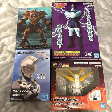 피규어 4체 세트 [ 울트라맨 Z / 유희왕 네메시스 / 건담 스피커 ]