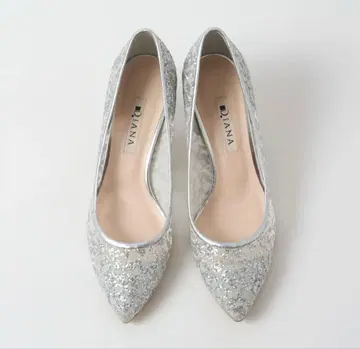 DIANA 반짝이는 펌프스 실버