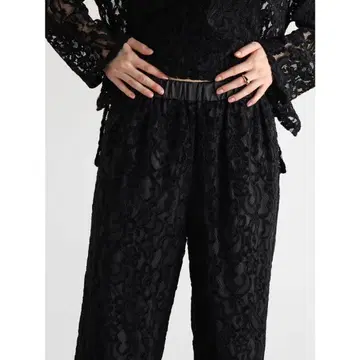 택 포함 미사용 새상품 Vin (뱅) Ample 몰 레이스 와이드 팬츠