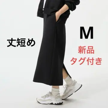 유니클로 드라이 맨투맨 내로우 롱 스커트 (기장 짧은 타입)