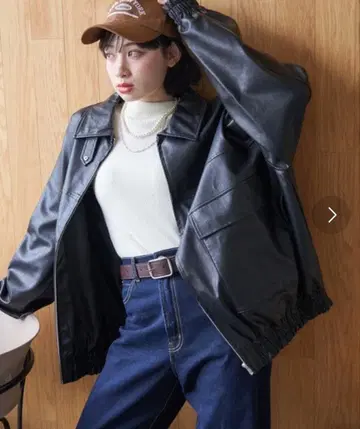 RMAF 빈티지 가공 인조 가죽 블루종