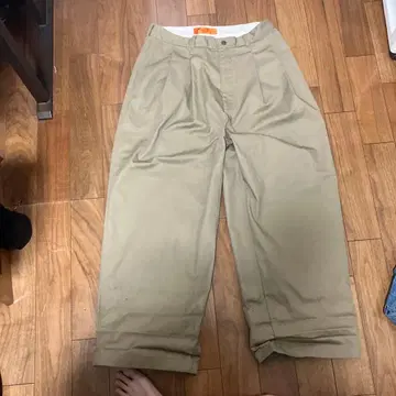 REDKAP x 프리크스토어 배기 치노