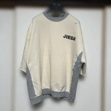 Jieda 빈티지 가공 데미지 맨투맨 사이즈 1