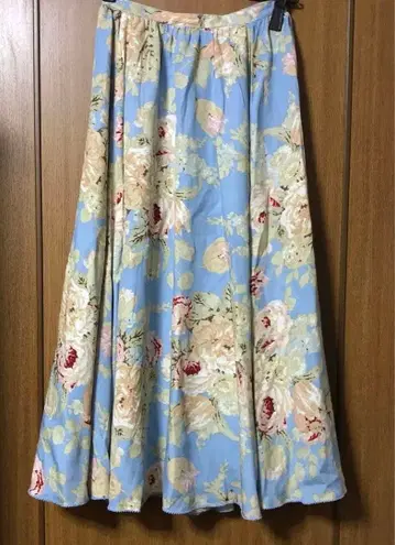 잉게보그 플레어 스커트 부케 패턴 블루 계열 새상품급