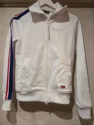 오니츠카타이거 화이트 저지