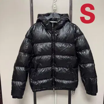 새상품급 ZARA 다운 자켓 퍼프 자켓 S t