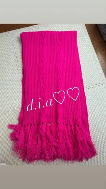 d.i.a. 핑크 리브 머플러 갸루