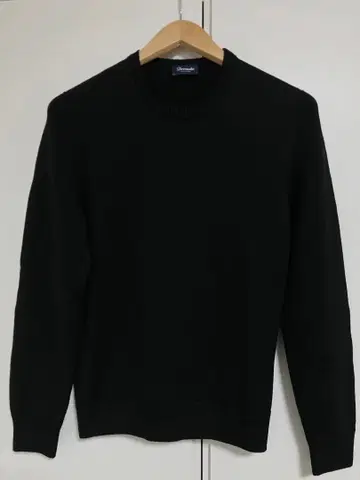 Drumohr (돌모어) 니트 스웨터 블랙 46 사이즈 무료배송