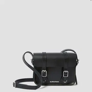 7인치 새첼 백 닥터마틴