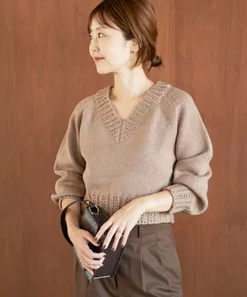 Plage [ GIRL ] SESIA 로우 게이지 V 풀오버