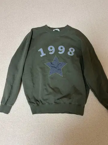Tinajojun 1998년 자수 올리브 그린 맨투맨 M 사이즈