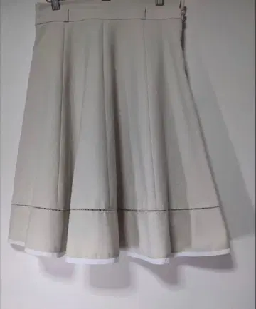 MISCH MASCH 플레어 스커트 크림