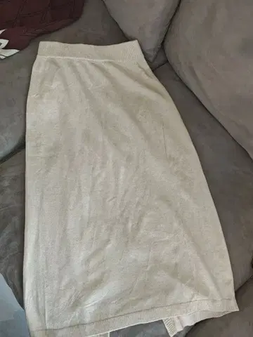 베이지 니트 타이트 스커트