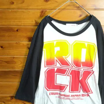 래글런 T셔츠 7부 소매 로킹온 재팬 카운트다운 화이트 블랙 M